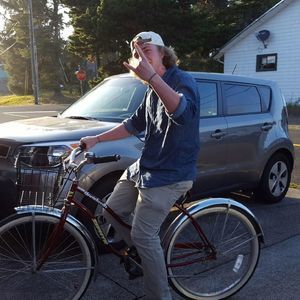 Meet your Posher, Kellen